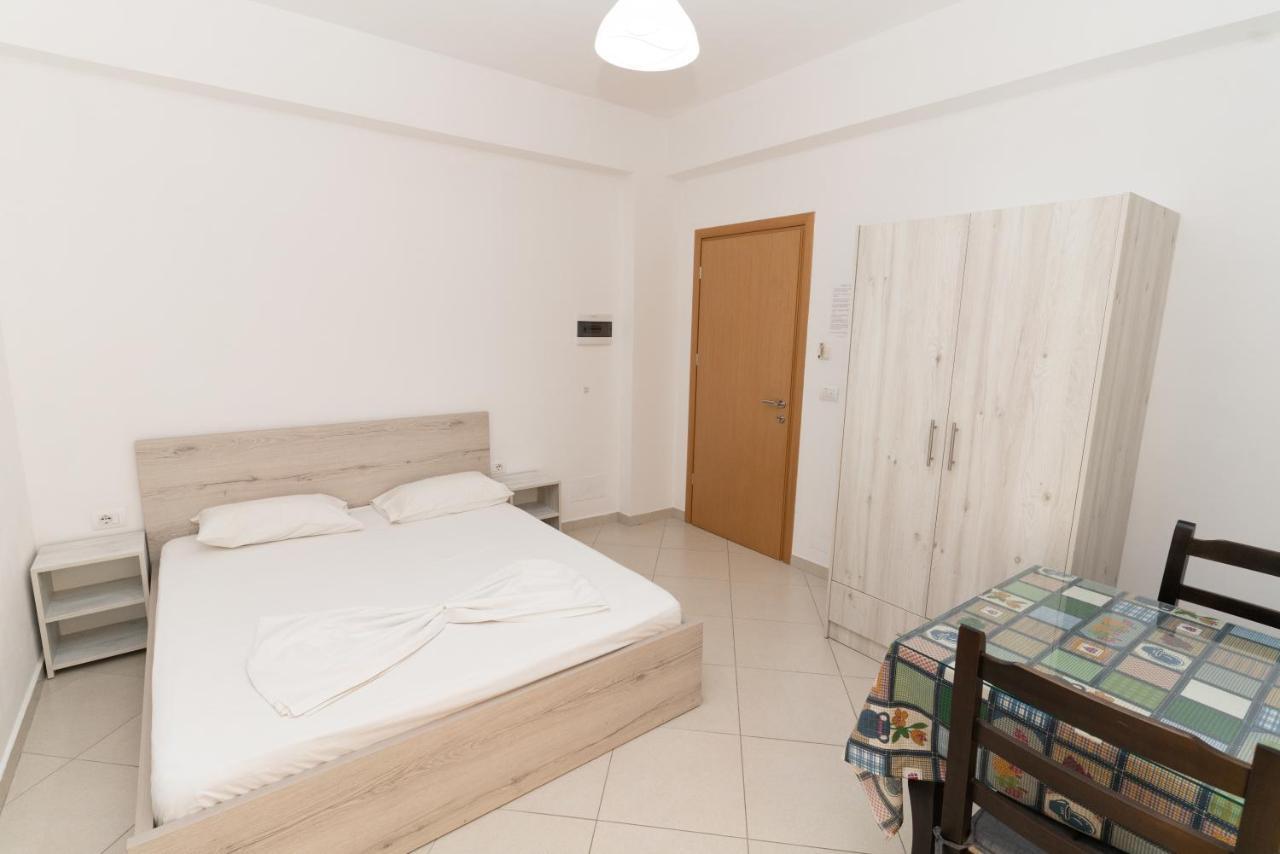 Sheme'S Apartments Sarandë Eksteriør bilde