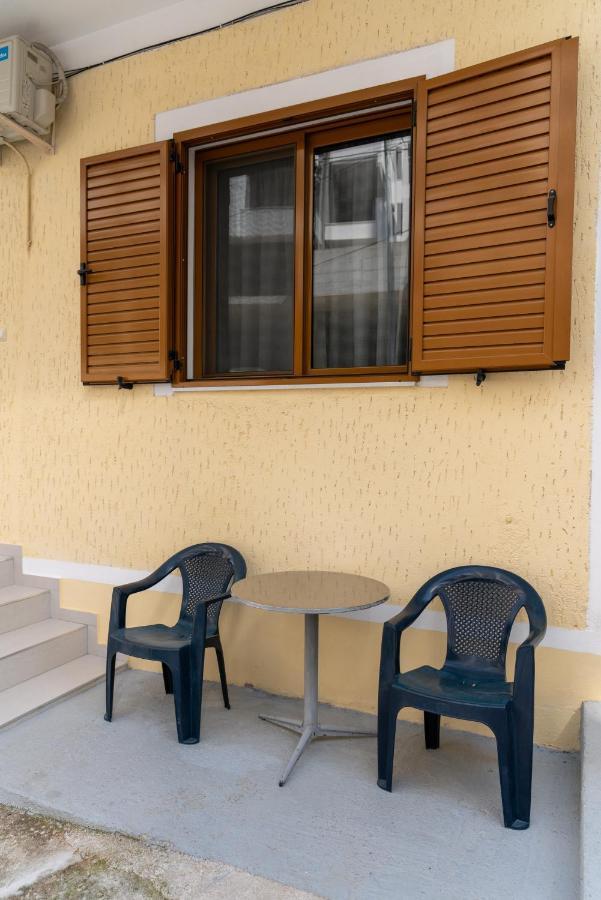 Sheme'S Apartments Sarandë Eksteriør bilde